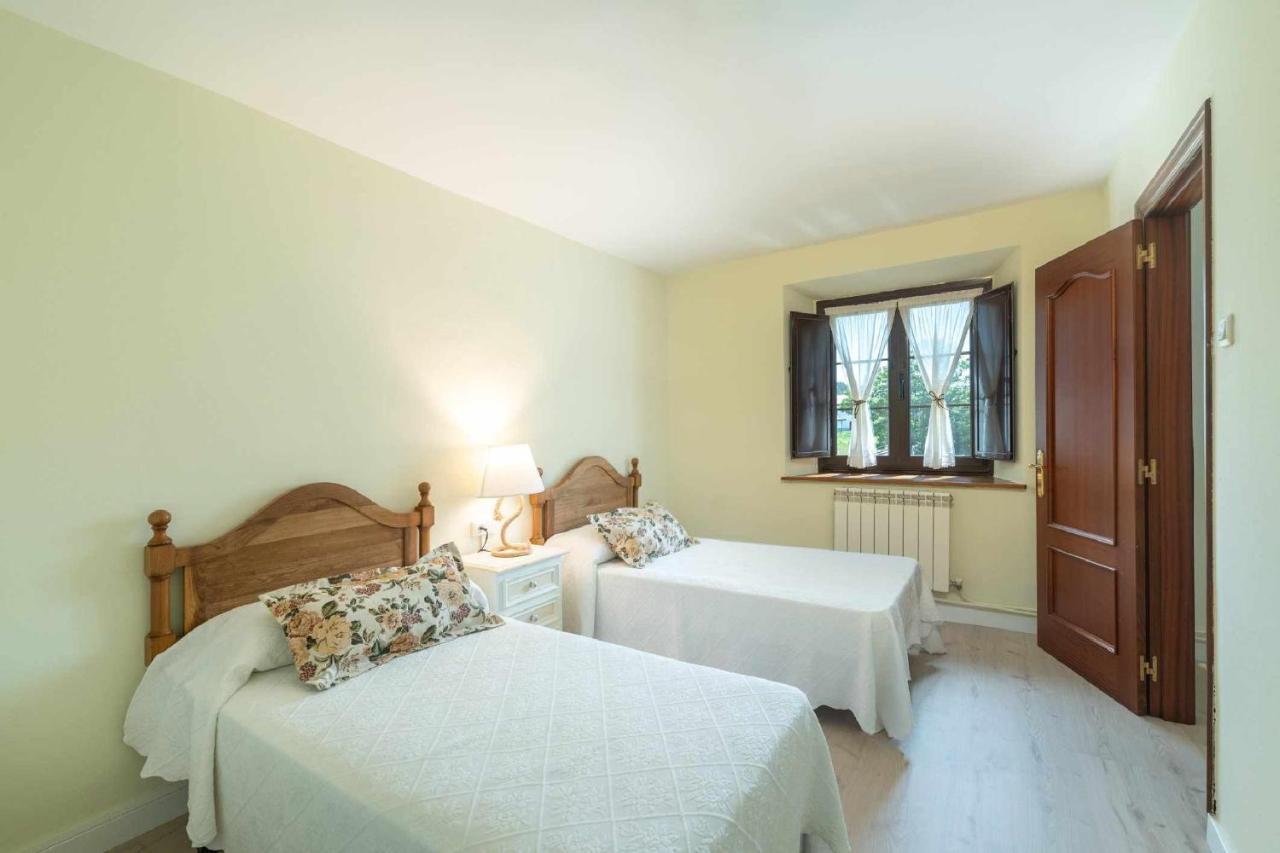 Casa La Venta De Pedro Villa Ribadesella Eksteriør bilde